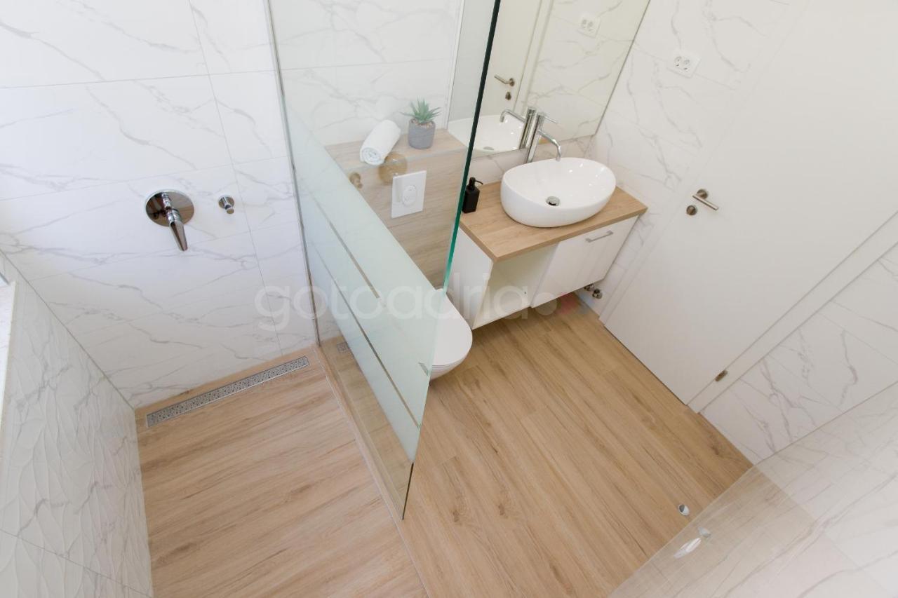 Penthouse With Panoramic View Ally Makarská Exteriér fotografie